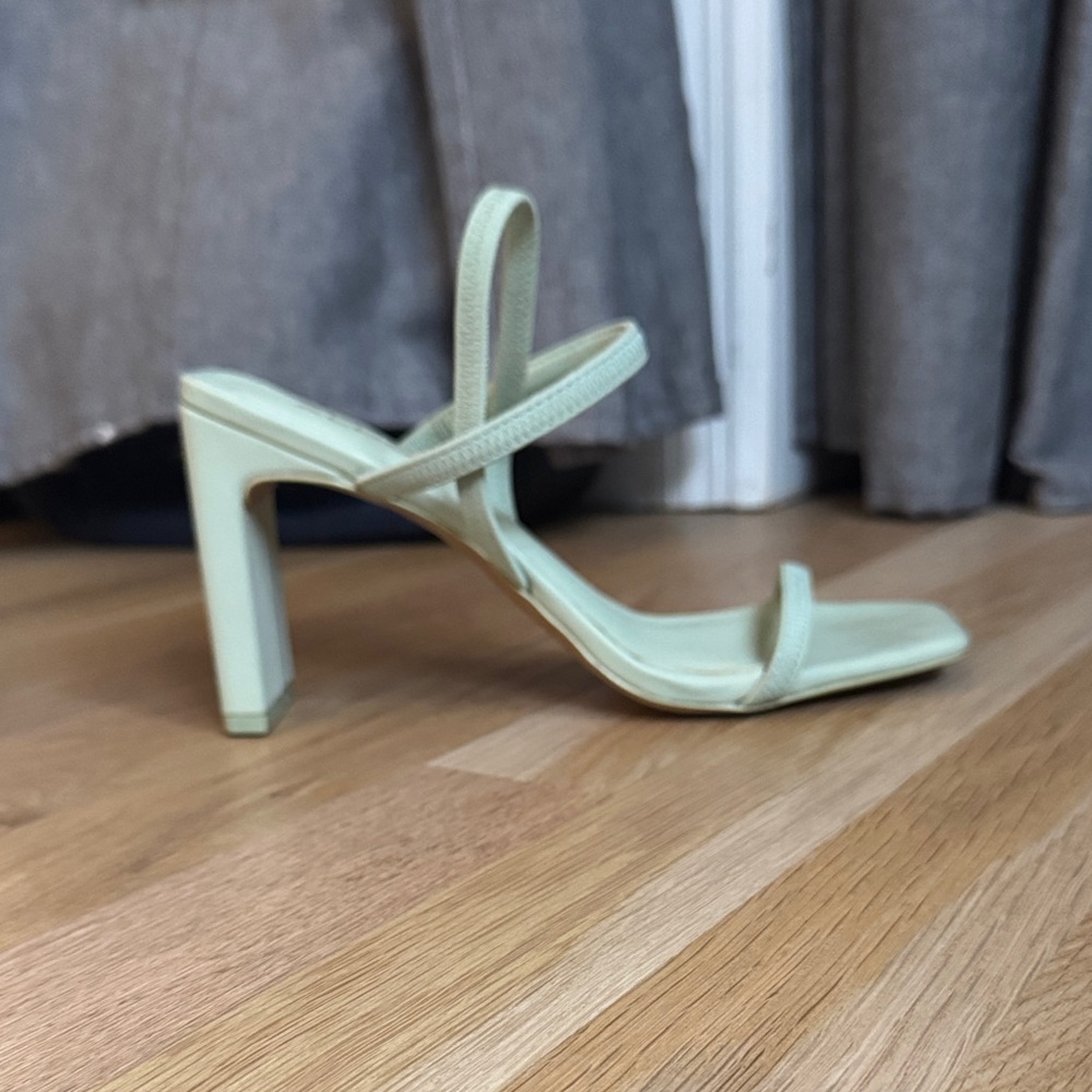 Aldo Mint green heels size 7.5